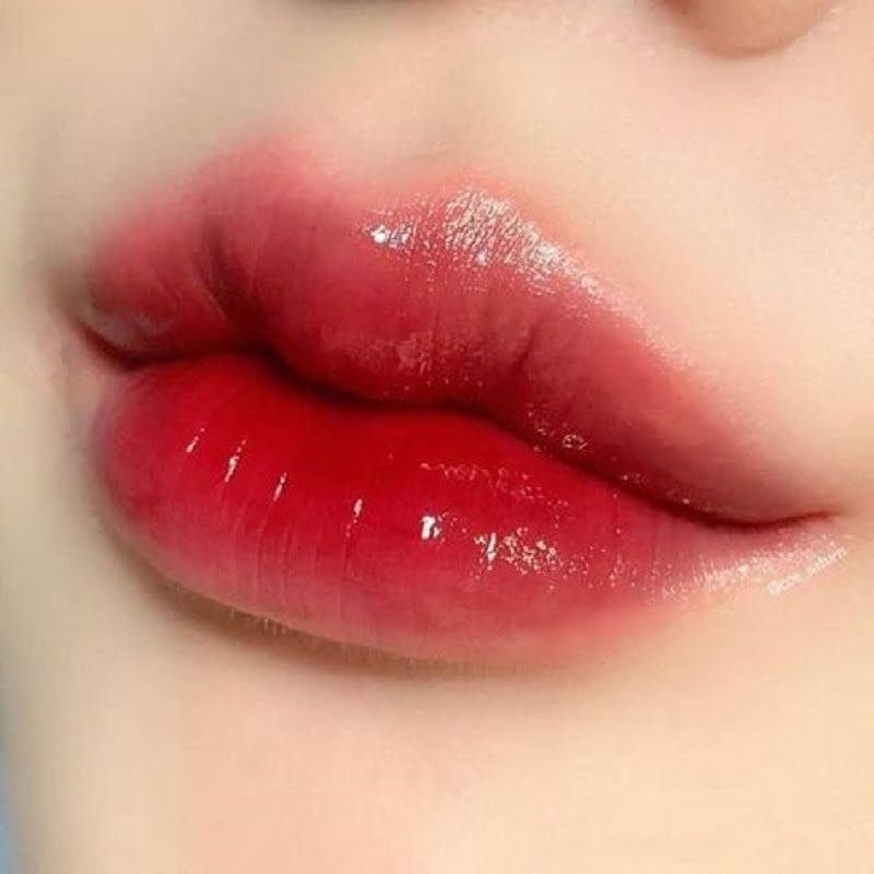Lý do nào cần dùng son dưỡng môi sau khi phun?