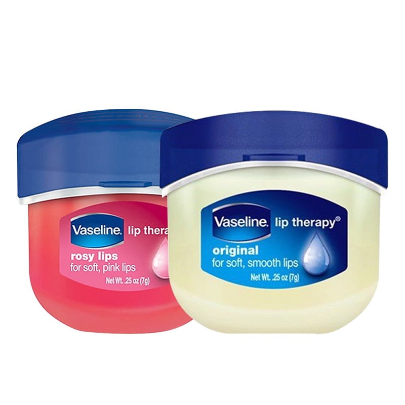 Son dưỡng môi sau xăm Vaseline.
