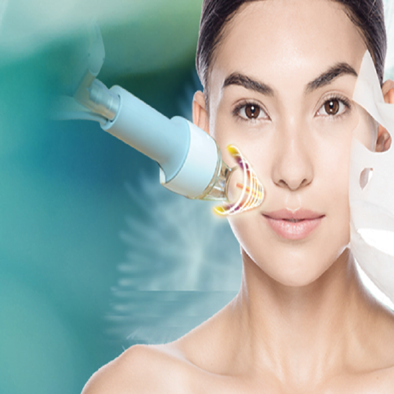 Nguyên lý hoạt động máy xóa xăm sử dụng công nghệ laser.